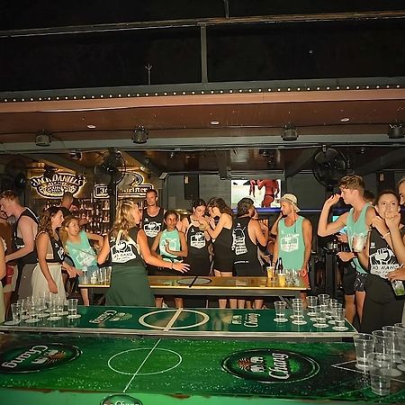 Balcony Party Hostel - 18-40 (Adults Only) Ao Nang Luaran gambar