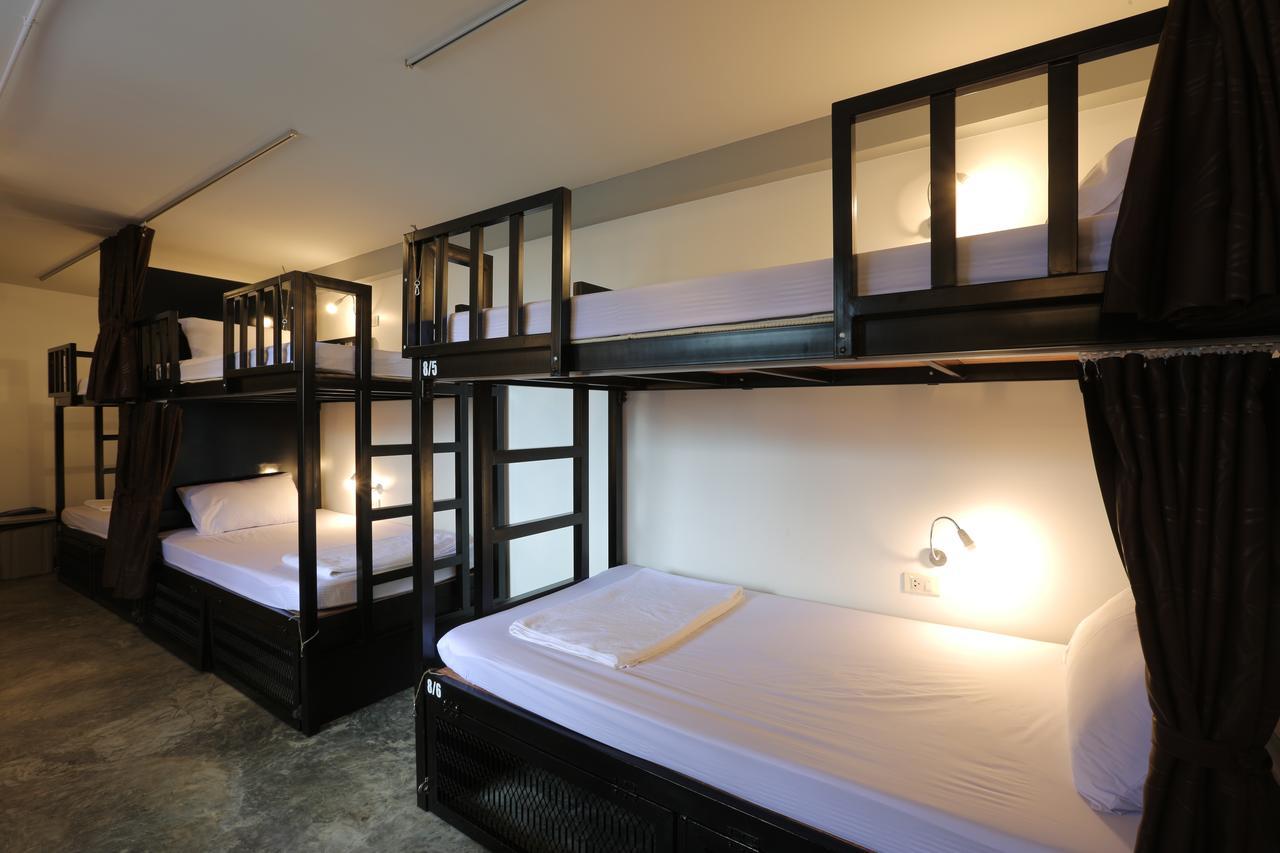 Balcony Party Hostel - 18-40 (Adults Only) Ao Nang Luaran gambar
