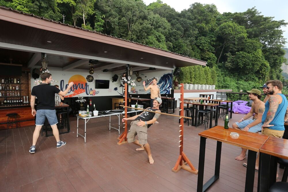 Balcony Party Hostel - 18-40 (Adults Only) Ao Nang Luaran gambar